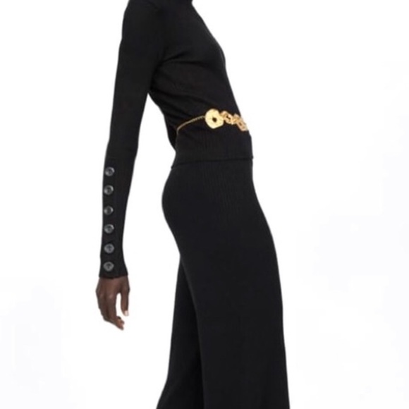 NWT ZARA KNIT RIBBED TURTLENECK WITH BUTTON DETAIL ON SLEEVES - Picture 6 of 12